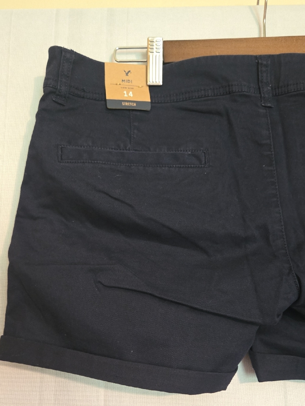 American Eagle Women's Navy Roll-Hem Midi Shorts Sz 14 NWT - Picture 5 of 10